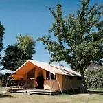 Huttopia Calvados - Normandie Кемпинг