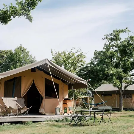 Huttopia Calvados - Normandie Campsite