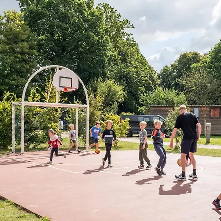 キャンプ場 Huttopia Calvados - Normandie *